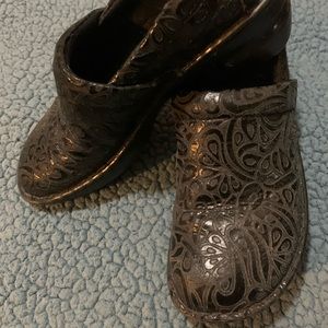 BOC Black Tooled Peggy Clogs